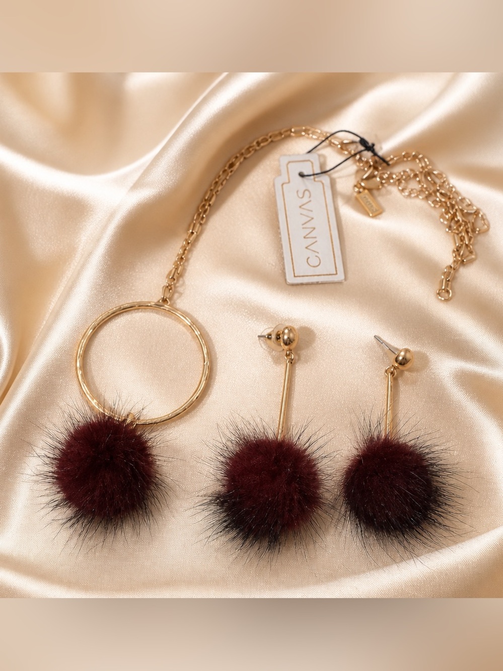 Canvas Gold-Tone Necklace & Earrings Set with Burgundy Pom-Poms